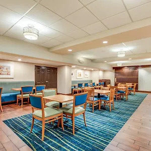 3* Hotel Country & By Radisson, Virginia Oceanfront , Va