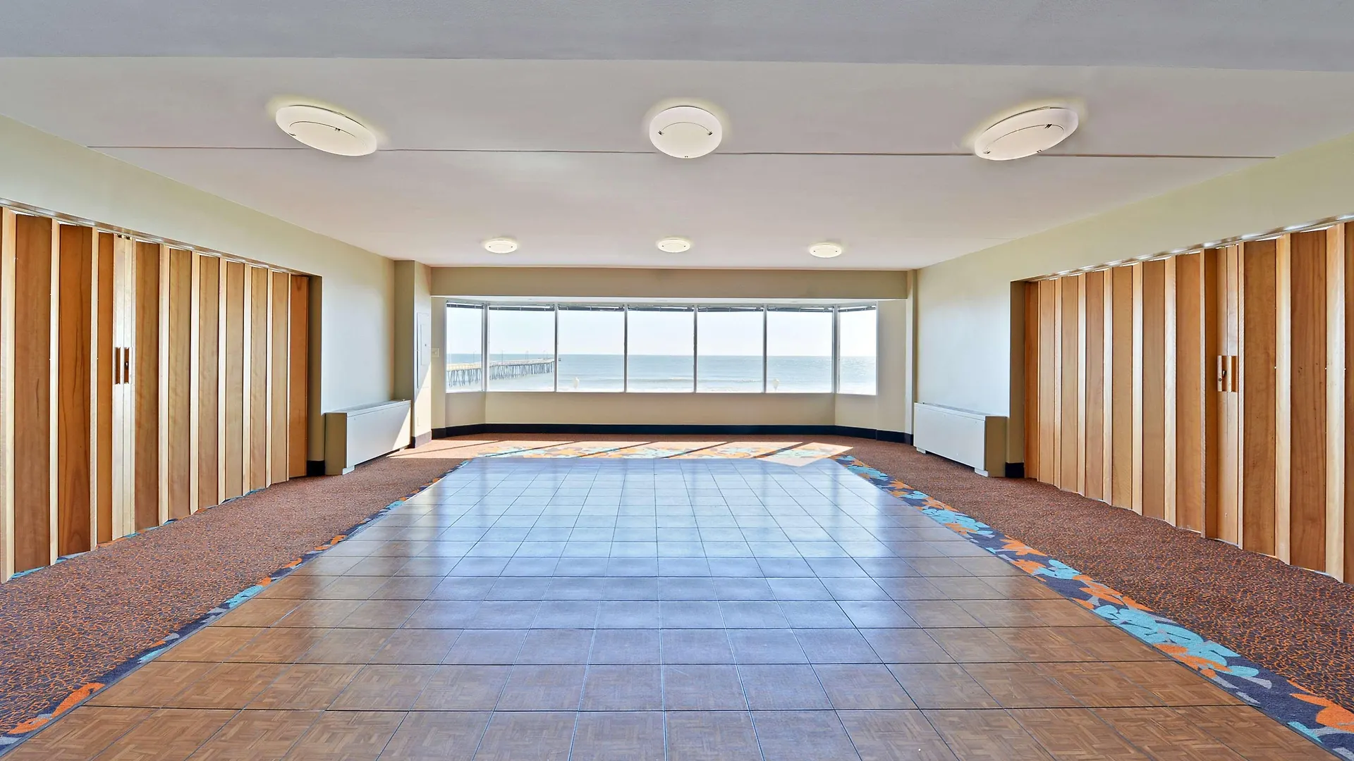 Sandcastle Resort Virginia Beach Hotel